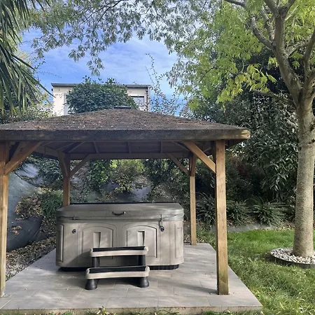 Belvedere - Jacuzzi, Billard, Garage & Vue *