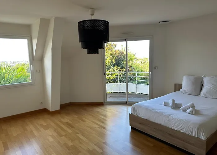 Belvédère - Jacuzzi, Billard&vue *