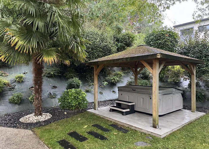 Casa vacanze Belvédère - Jacuzzi, Billard&vue